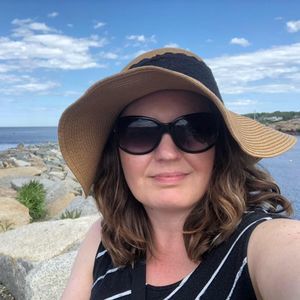 Meet your Posher, Dawn